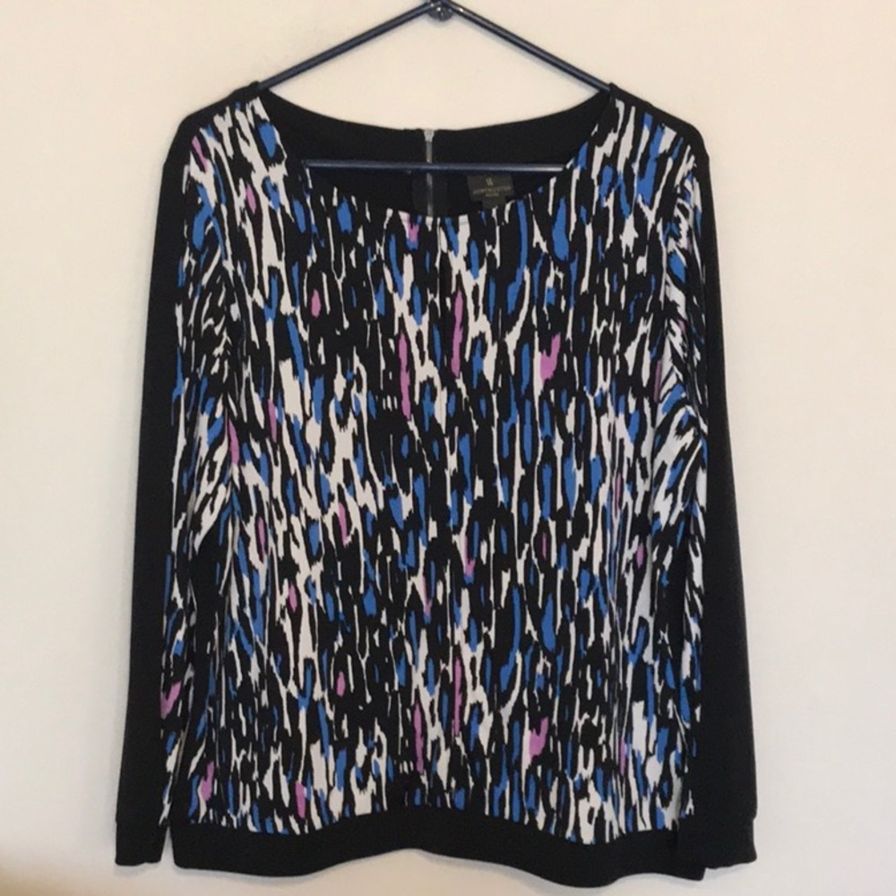This top is an eye catcher from Worthington. XLP